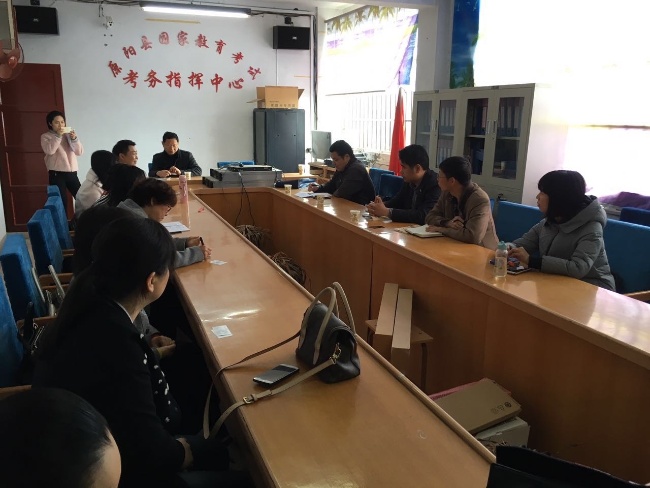 原阳一线教师座谈.jpg 原阳一线教师座谈.jpg