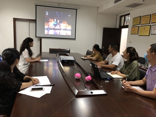 7b3ecfb00375f73d0b747e780429ed4.jpg 7b3ecfb00375f73d0b747e780429ed4.jpg