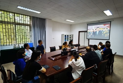 6d01be9c8125ed3a588629d855c5bc8.jpg 6d01be9c8125ed3a588629d855c5bc8.jpg